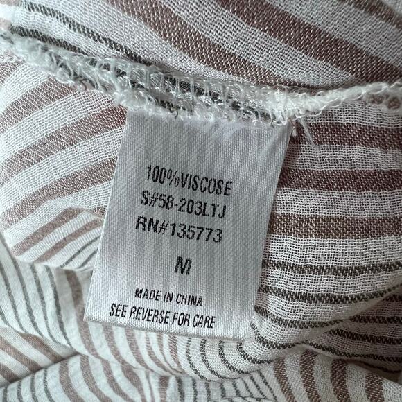 VICI Halter Off the Shoulder Peasant Top Blouse Size Medium Striped Flowy Boho - Picture 7 of 8